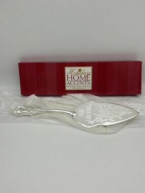 Holiday Home Accents Merry Christmas Silver Cake Server